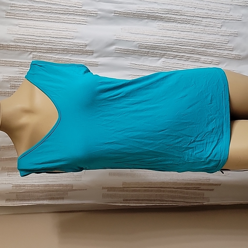 Arianna by Howard's Tank! NWT!